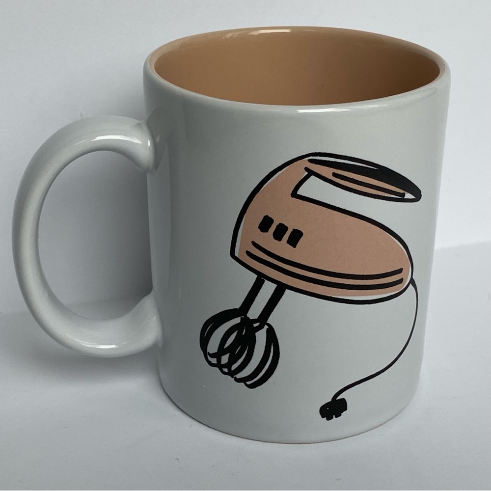 Baker Mug Cake Mixer Vintage Thailand 1998 chef cook Ceramic pink peach 4” tall